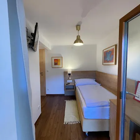 Bed & Breakfast Klimesch 3*